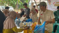 Pasar Murah Disperindag Balangan di Desa Jungkal Ramai Diserbu Warga