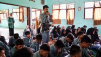 Sosialisasi HIV-AIDS di SMA Lampihong, GOW Balangan Dorong Remaja Peduli Kesehatan