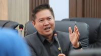 REGULASI Anggota DPRD Kabupaten Balangan, Saiful Arif, saat menyampaikan pendapat terkait proses pindah domisil yang berlaku di wilayahnya